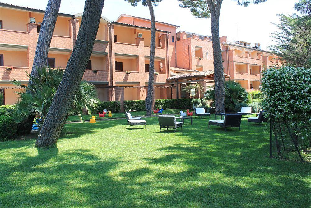 Ricci Hotel - Marina Di Grosseto Ngoại thất bức ảnh