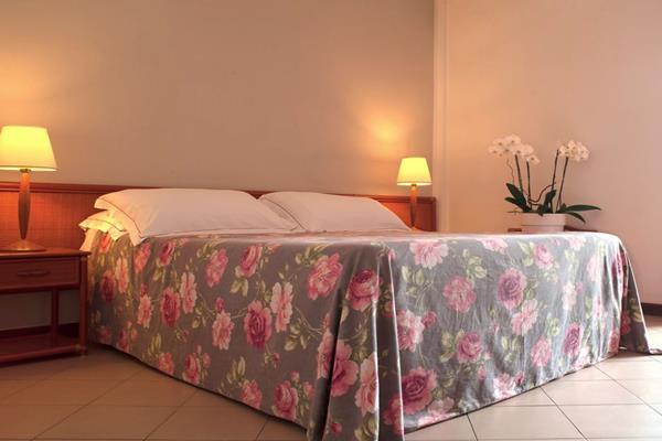Ricci Hotel - Marina Di Grosseto Ngoại thất bức ảnh
