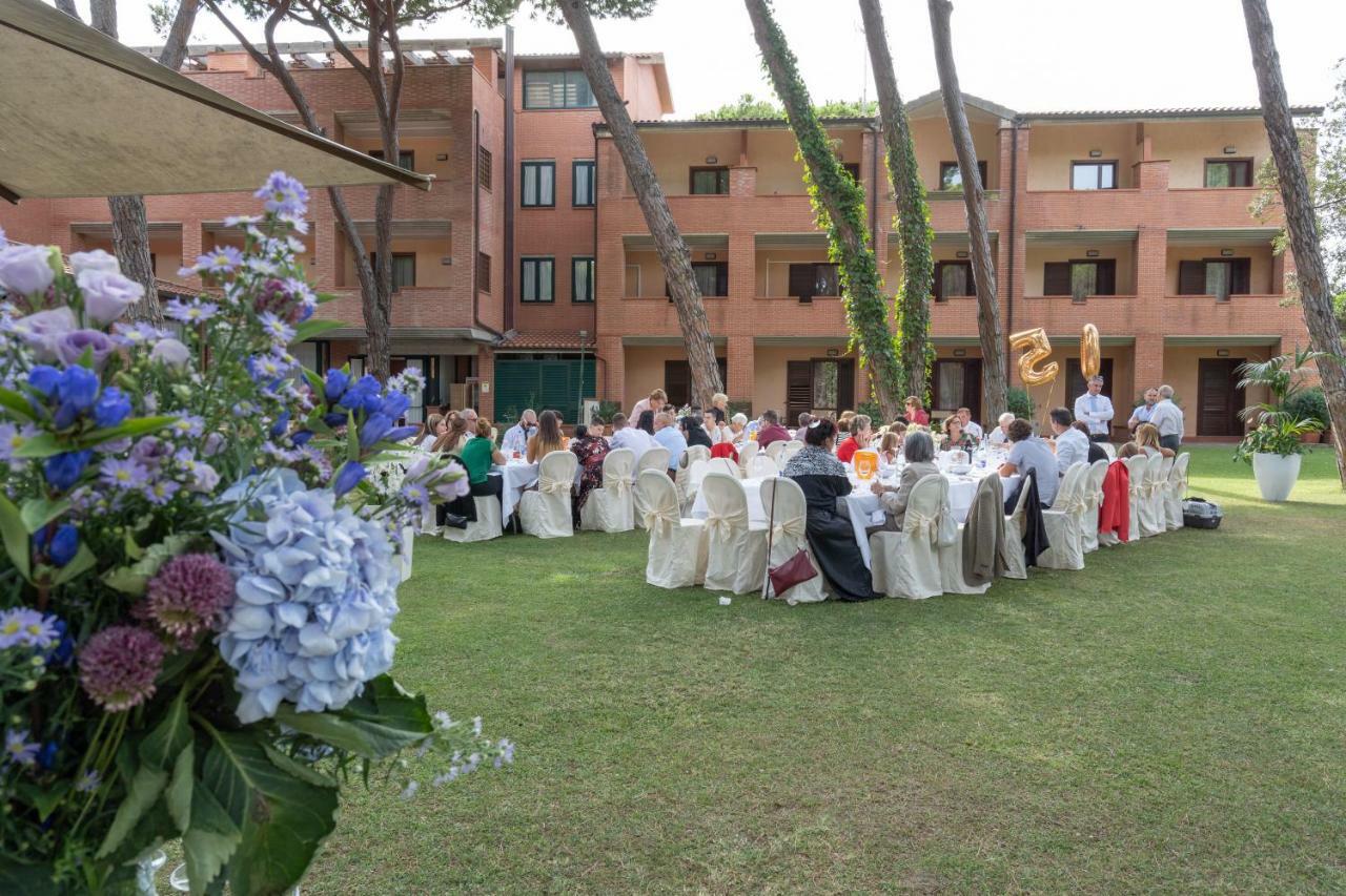 Ricci Hotel - Marina Di Grosseto Ngoại thất bức ảnh